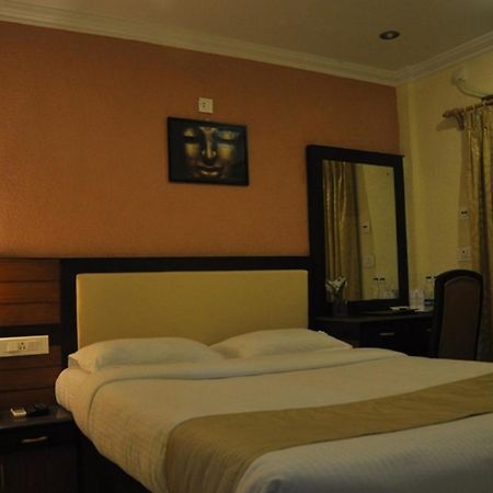 Moments Otel Kalküta Dış mekan fotoğraf