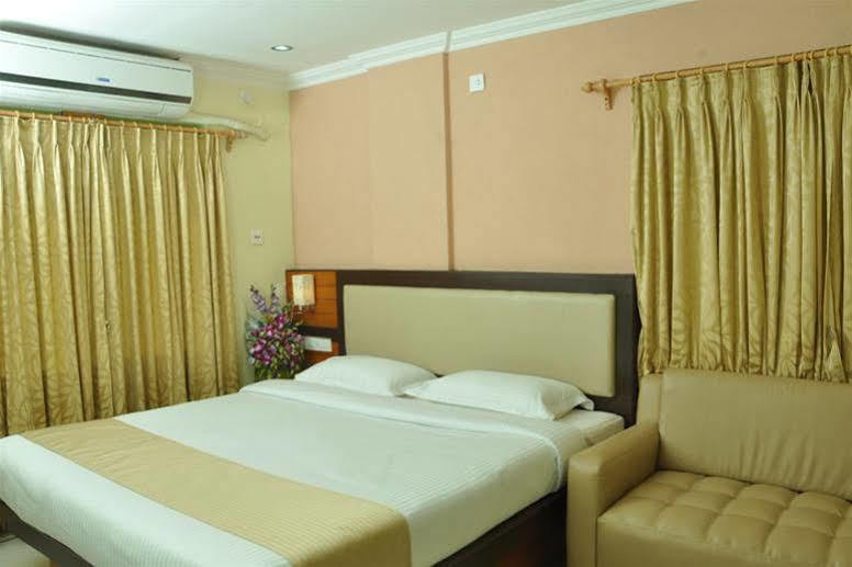 Moments Otel Kalküta Dış mekan fotoğraf
