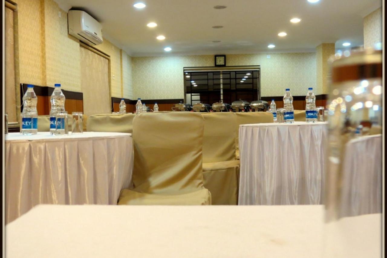 Moments Otel Kalküta Dış mekan fotoğraf
